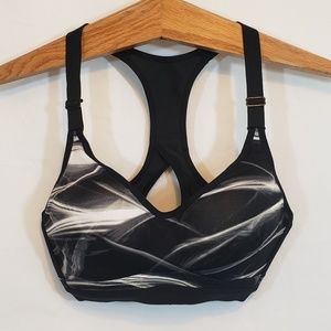 Victoria's secret sports bra 32D VSx
